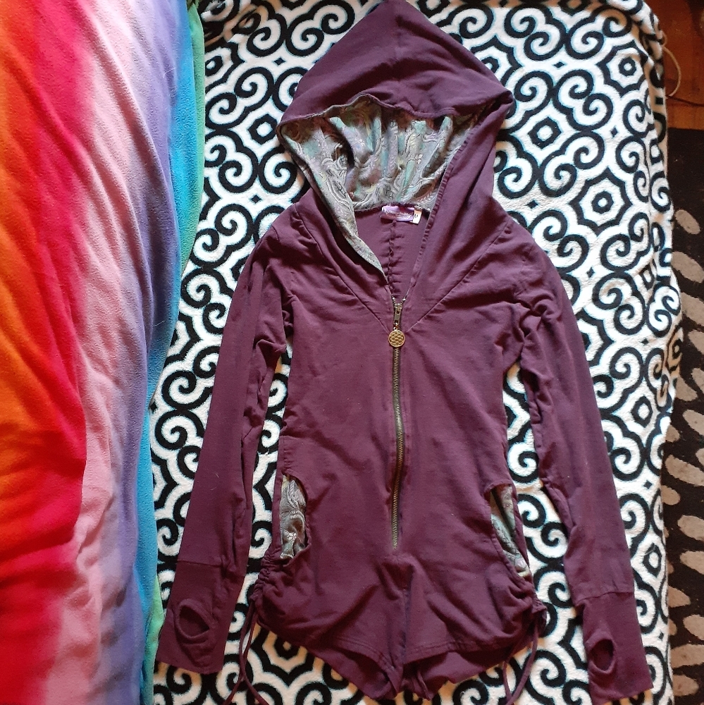 NWOT Plum Noralina Freedom Designs Romper (Medium)
